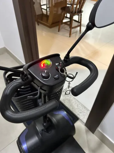 Vendo Scooter elétrica 
