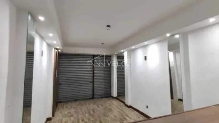 Loja : / Comercial / Centro