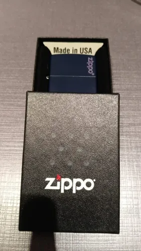 Isqueiro Zippo Azul