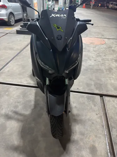 Xmax verde 2023