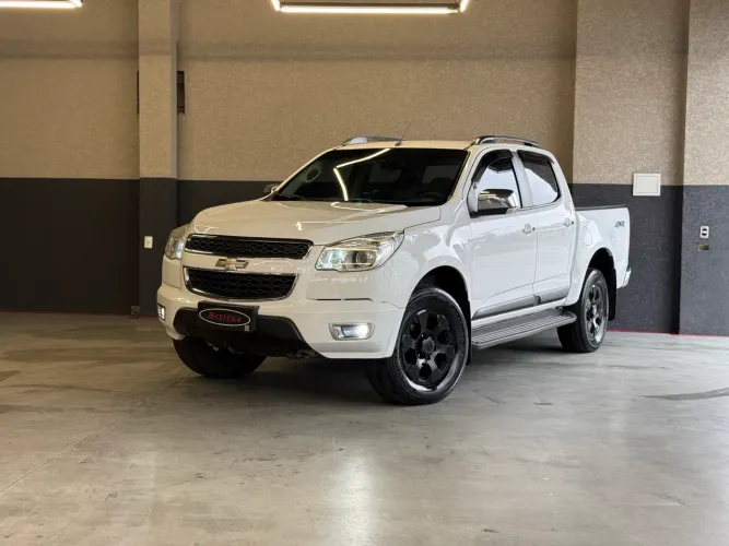 Chevrolet S10 Pick-up LTZ 2.8 TDI 4X4 CD Dies.aut 2013