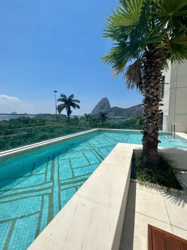Frontal para o mar - 3 suítes - Lazer com vista para o Pão de Açúcar