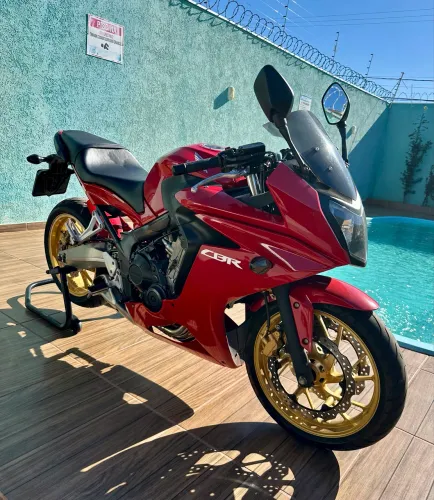 Honda CBR 650F - Ano 2015