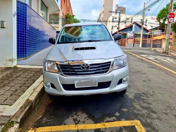 Toyota Hilux CD SR D4-d 4X4 3.0 TDI Dies. 2013