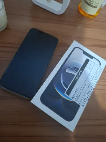 Iphone semi novo
