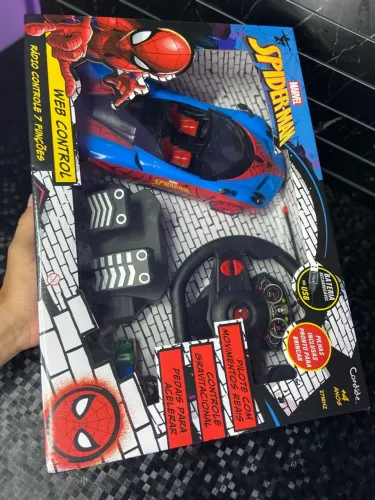 Carrinho Homem-Aranha com Controle