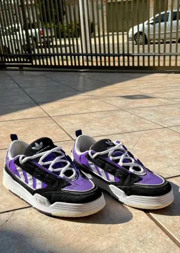 Tênis Adidas Adi2000 roxo