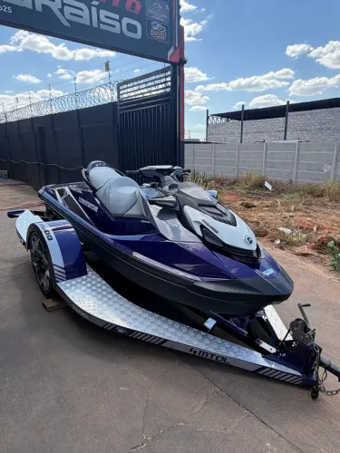 Jet ski sea-doo gti 170