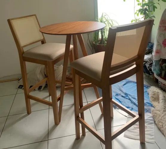 Bistrô + 2 Banquetas de Tela NOVO