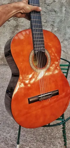 Violão Barato pra vender logo