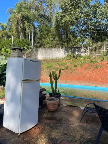Geladeira para reforma liga mais não está gelando 