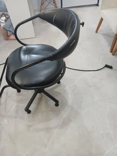 Vendo cadeira para salão usada