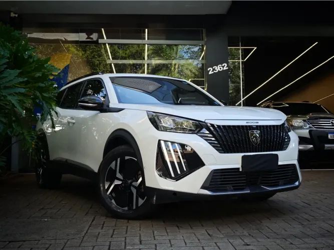 Peugeot 2008 Allure 1.0 Turbo Flex 5P Aut. 2025