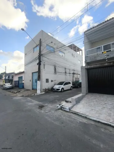 Galpão para Venda em Maceió, Ouro Preto/Serraria, 3 dormitórios, 2 suítes, 3 banheiros, 3