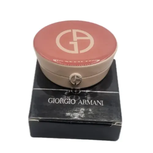 Neo Nude Melting Color Balm da Giorgio Armani Blush e sombra em um só produto