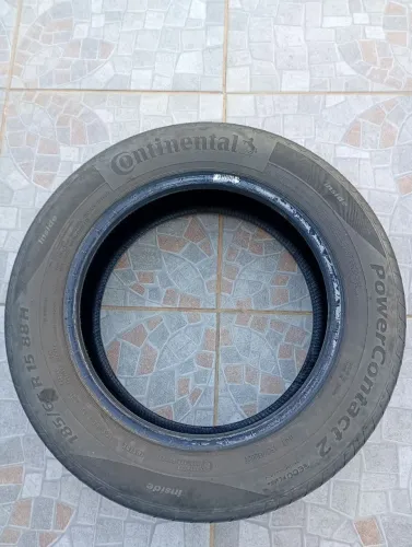 Pneu