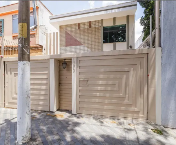 Sobrado para venda e locação em Planalto Paulista com 3 quartos, sendo 1 suíte, 149m²