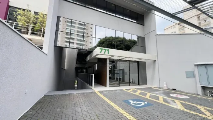Anúncio de Locação e Venda de Prédio Comercial - Jardim Satélite, São José dos Campos/SP