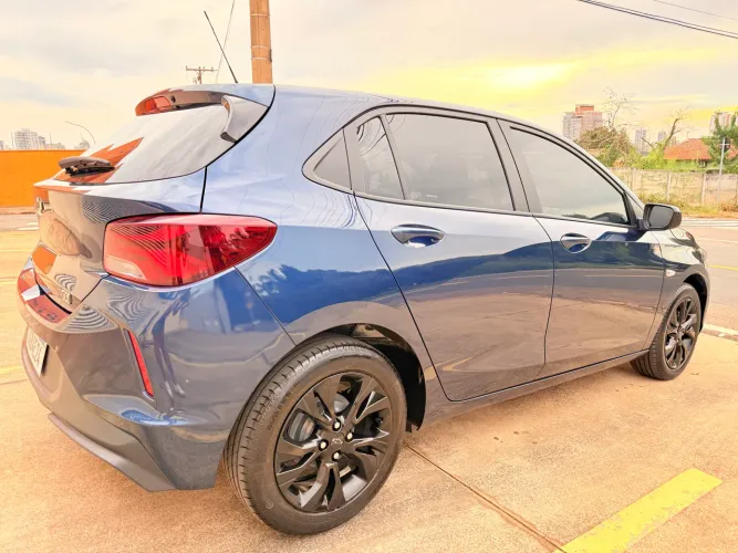 Chevrolet Onix HATCH 100 ANOS 1.0 12V 5P MEC. 2026