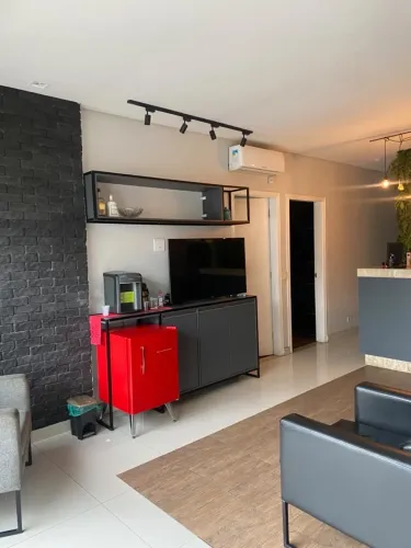 VENDE-SE STUDIO/BARBEARIA COMPLETA