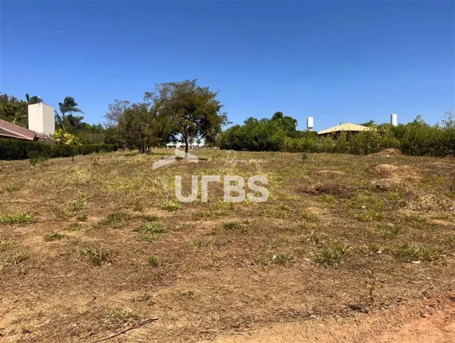 LOTE EM CONDOMÍNIO DE LAZER  ÁGUAS DA SERRA  2.300m²  LAGOS E ESTRUTURA NÁUTICA