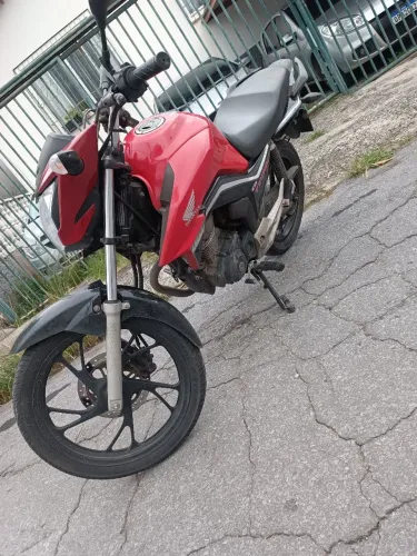 Vendo Titan 160 2020