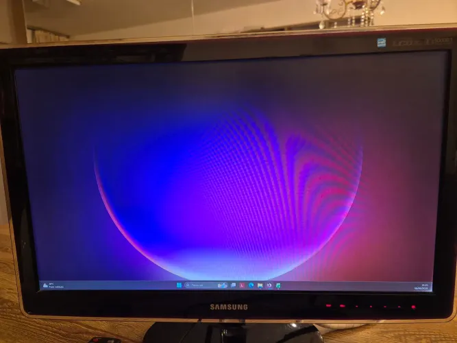 Monitor Samsung P2470HN - 24"