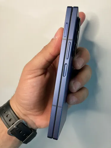 Galaxy Z Fold 6 5G 12/512gb Semi novo
