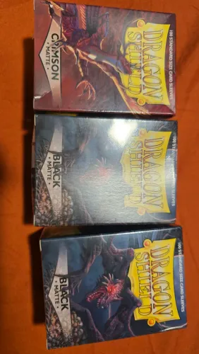 Dragon Shield da China - Card sleeves Matte - 88x63 - Pacote com 3 unidades