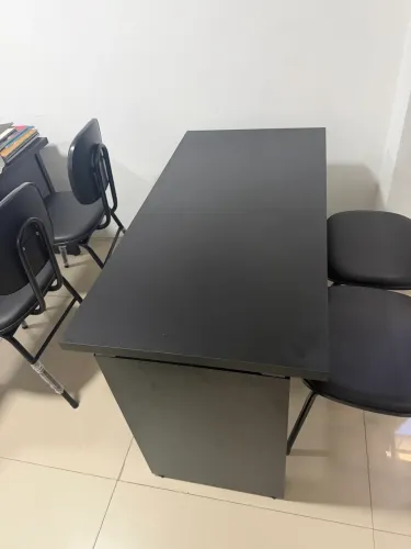 MESA PARA ESCRITÓRIO 