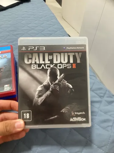 Jogos variados PS4 e um de PS3