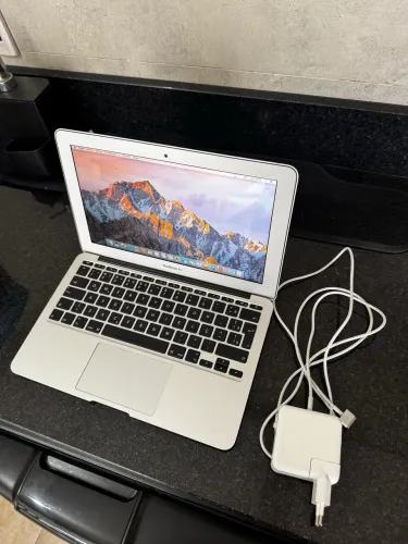 MacBook Air 11 2013 Intel i5
