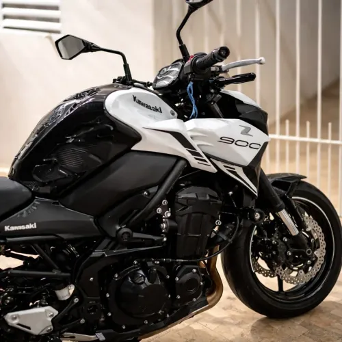 Kawasaki Z900 IMPECÁVEL