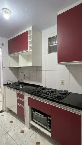 Vendo esse armário de cozinha completo