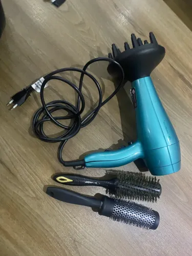Secador de cabelo