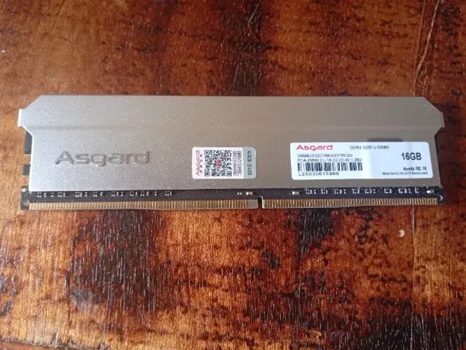 Memória 16gb DDR4 3200mhz asgard