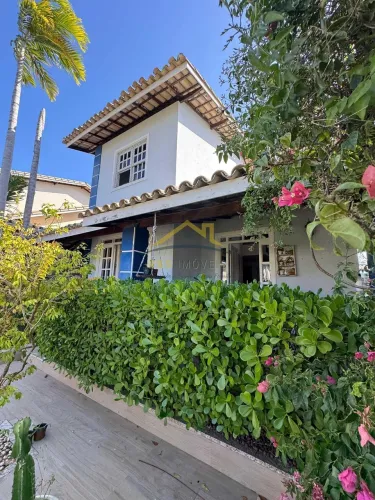 Casa Condomínio 3 suítes Piscina Lauro de Freitas Baixouu 820 MIL