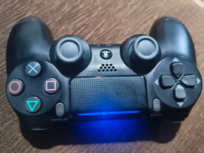 Controle de PS4 original 