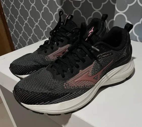 Tênis Mizuno