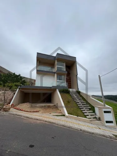 CASA RESIDENCIAL em VOLTA REDONDA - RJ, CASA DE PEDRA