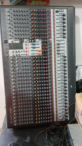 Mesa Behringer XL3200 - Revisada com garantia