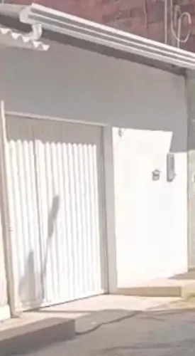 Casa de primeiro em Guaxuma litoral norte
