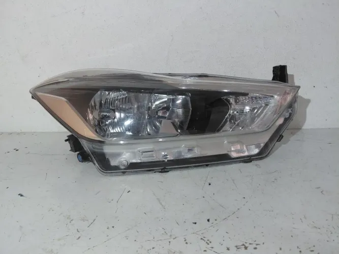Farol Nissan kicks 17/21 direito sem led