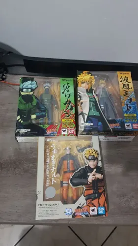 S h figuarts kakashi, naruto e minato original