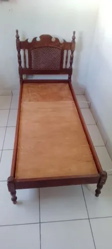Cama Solteiro Madeira