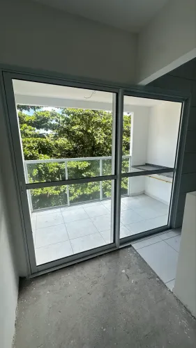 Porta de Correr para Varanda em Vidro - NOVA | Oportunidade!