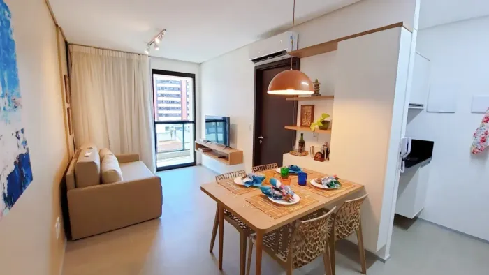 Quarto e sala para alugar no Edf. Liv Residence na Ponta Verde, Maceió