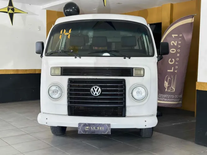 Volkswagen Kombi Lotação 1.4 MI Total Flex 8V 2014