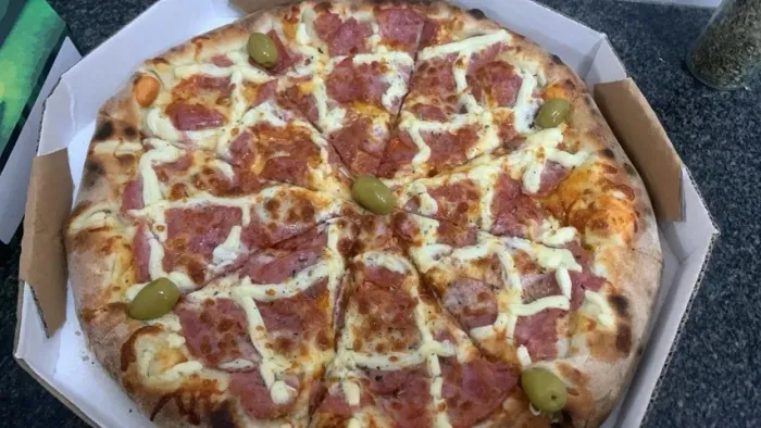 Pizzaria a venda