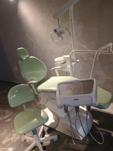Cadeira odontológica D-700